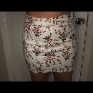 Forever 21 floral skirt